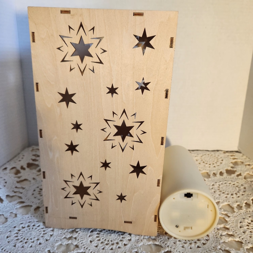 Balsam Wood Tea Light - Picture 2 of 5